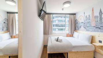 Doppelzimmer (Renovated) | Bügeleisen/Bügelbrett, kostenloses WLAN, Bettwäsche