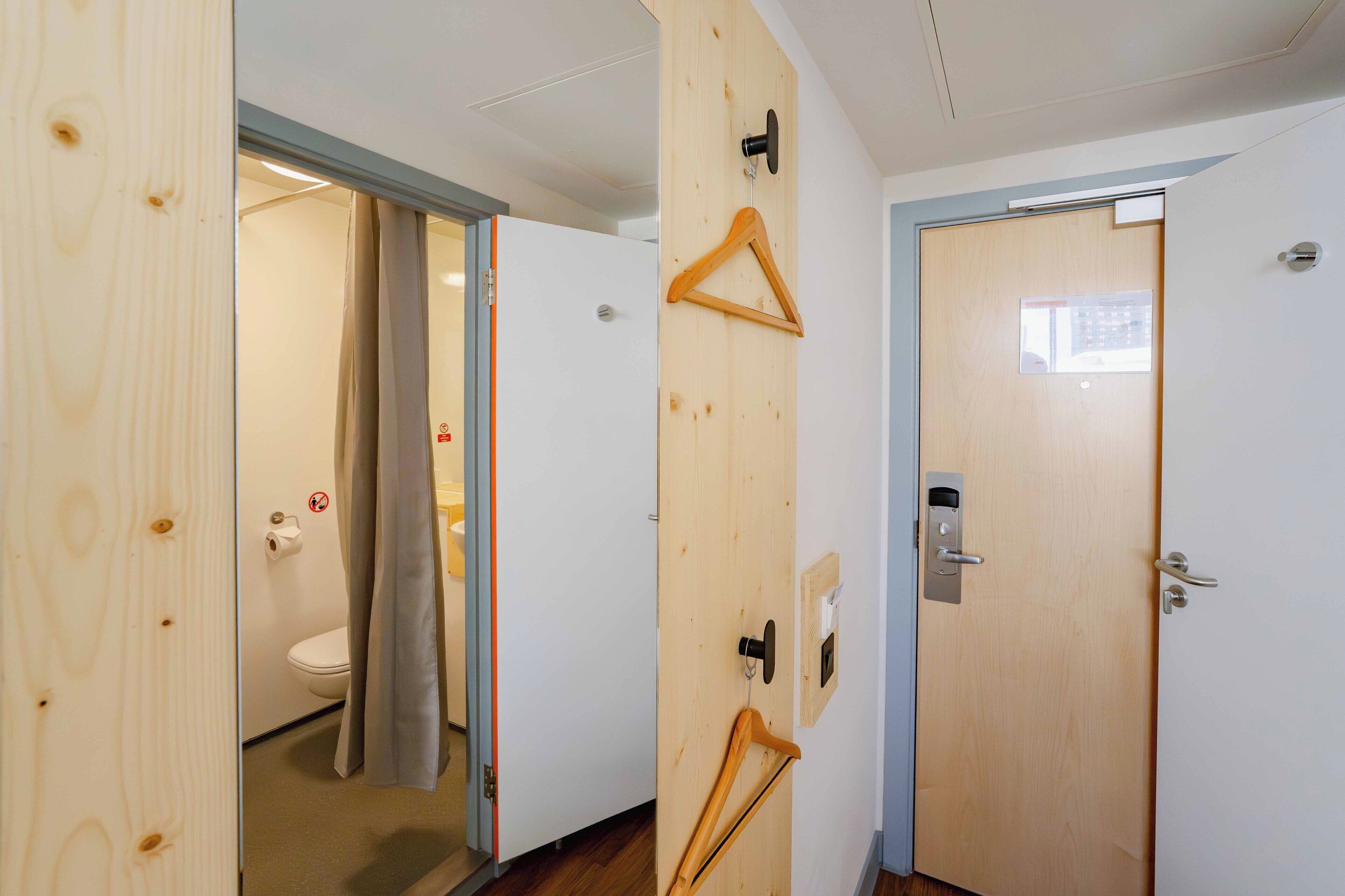 Photo - easyHotel Croydon