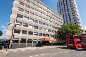 Front of property - easyHotel London Croydon (Croydon)