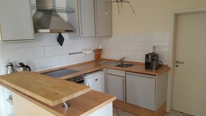 Kühlschrank, Ofen, Geschirrspüler