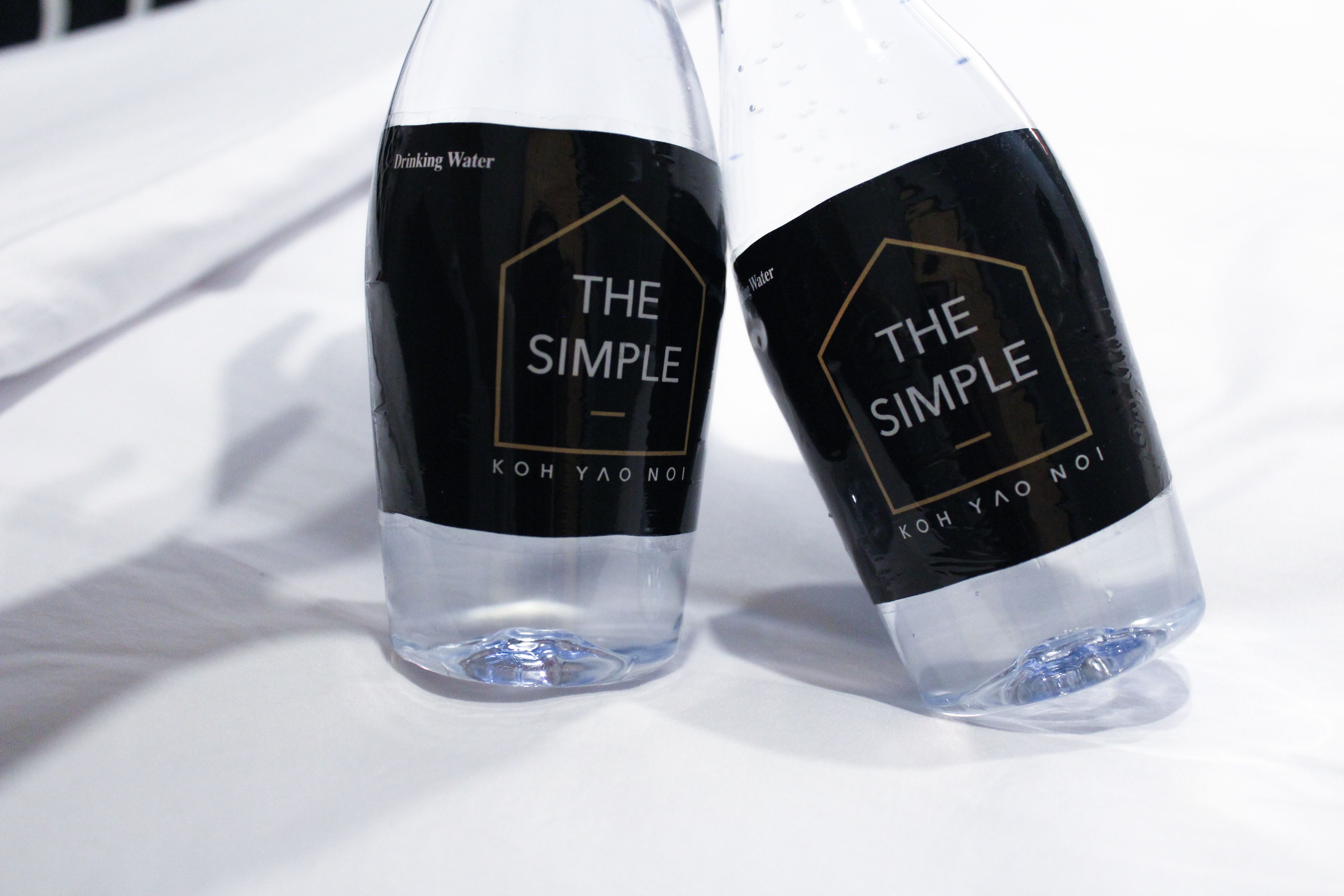 Shower, free toiletries, hair dryer, bidet