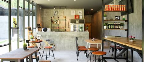 Taulell per fer l'entrada i la sortida