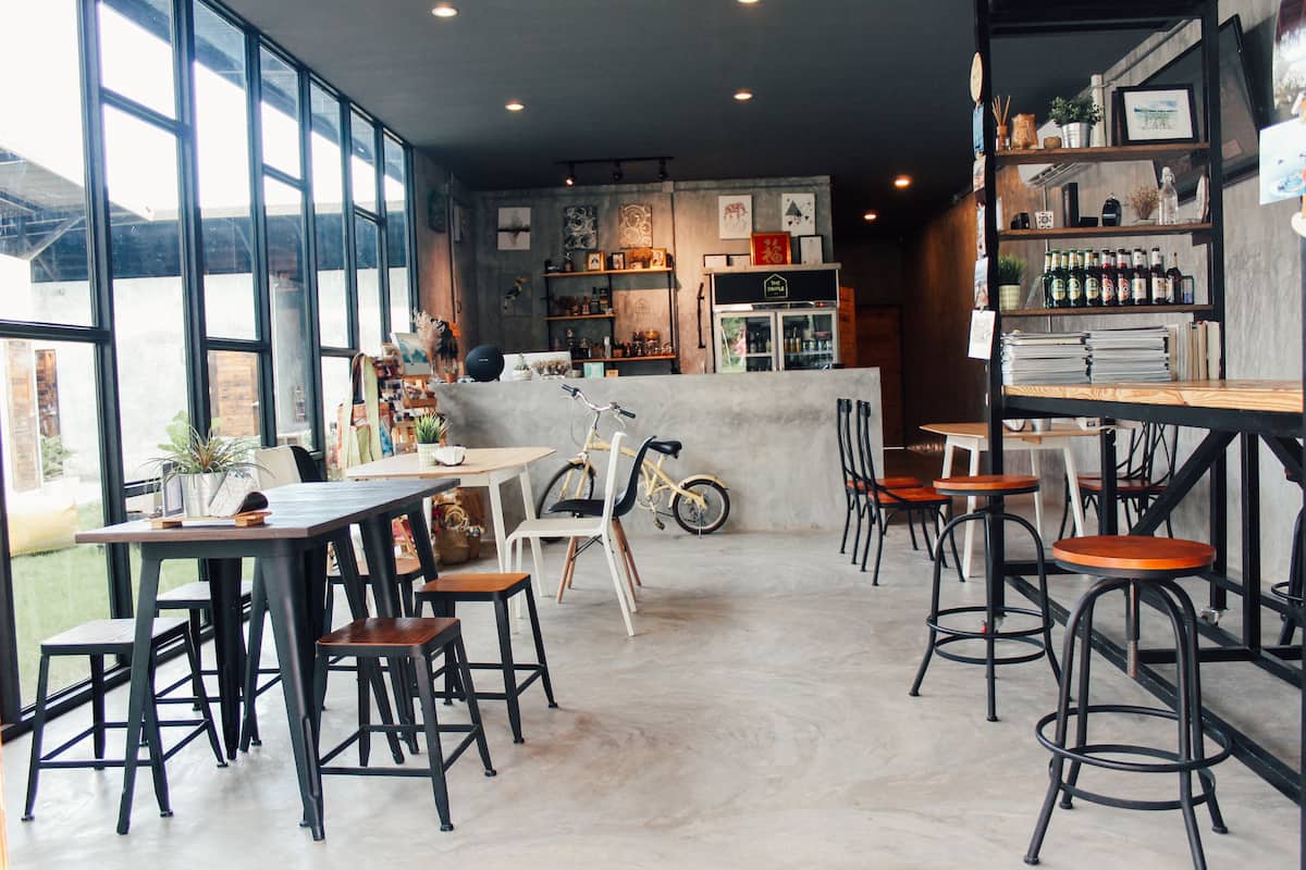 32-inch lcd tv with satellite channels, tv