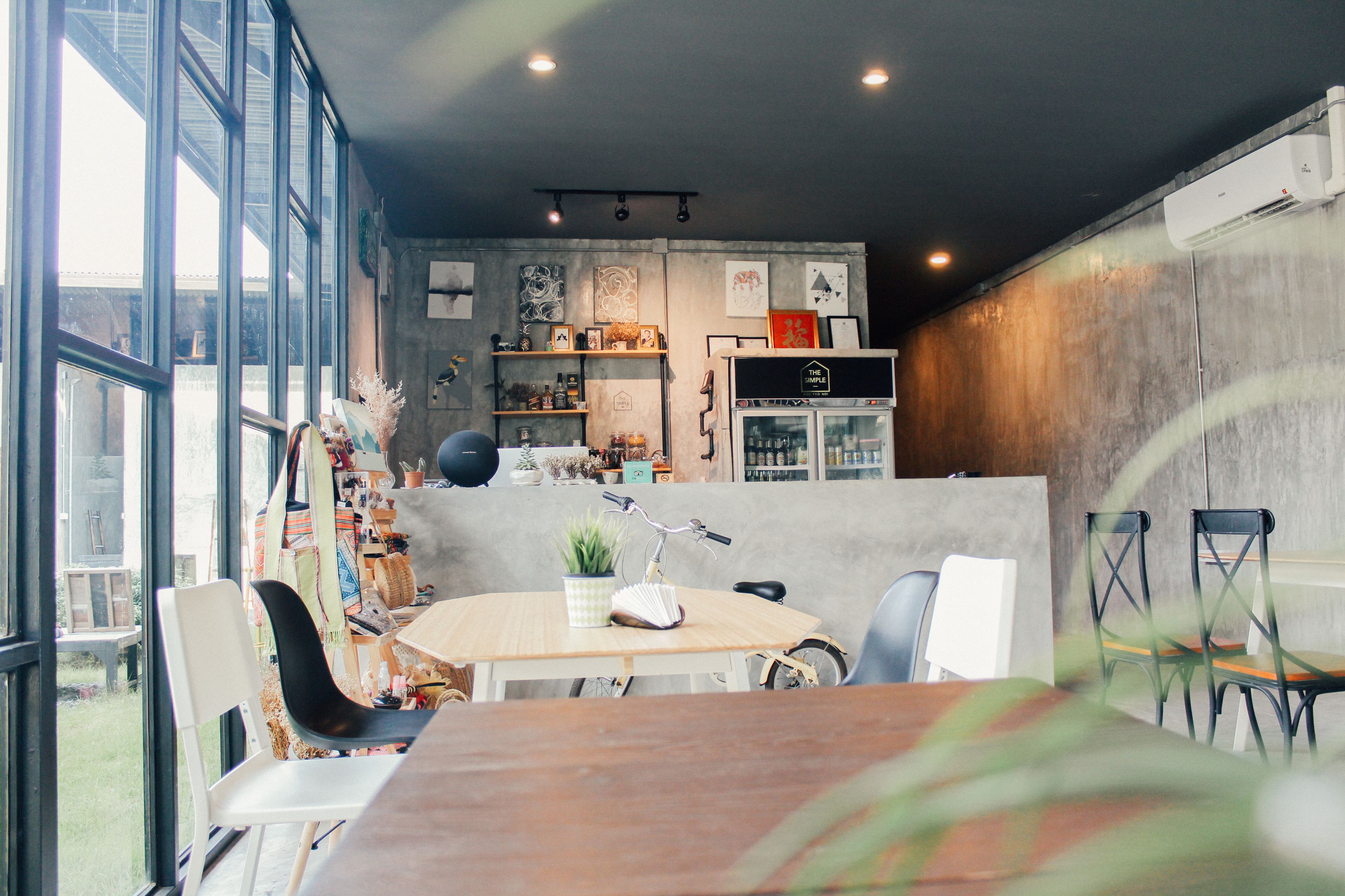 32-inch lcd tv with satellite channels, tv