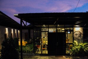 32-inch LCD TV with satellite channels, TV - The Simple Koh Yao Noi (Ko Yao)