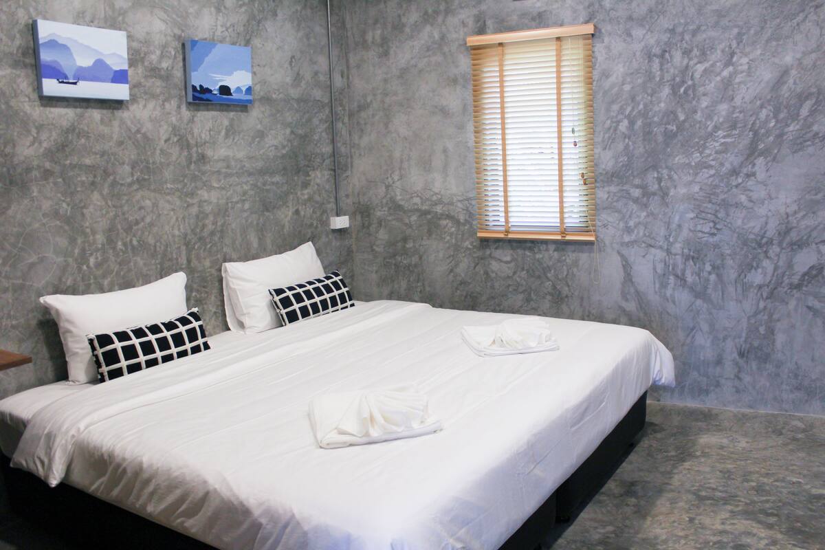 standard double room with garden view | minibar, desk, free wifi