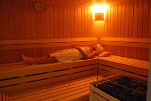 Sauna, Turkish bath/hammam, body treatments, body scrubs, facials - St Raphael (Pinzolo)