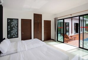 Villa Premium, 2 chambres, non-fumeurs, vue piscine | 2 chambres, coffres-forts dans les chambres, chambres insonorisées