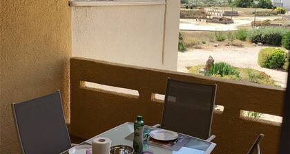 Cozy Beachfront T2 Apartment with Cabin, Parking & Modern Amenities