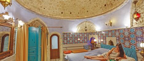 Deluxe Suite with private Hammam