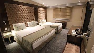 Suite | Minibar, caja fuerte, wifi gratis