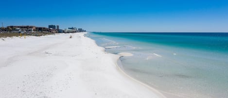 Playa en los alrededores