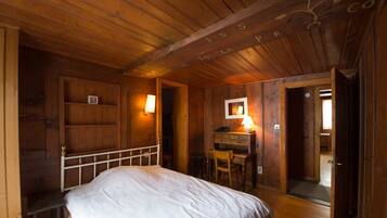 Kamar Double | Meja kerja dan Wi-Fi gratis