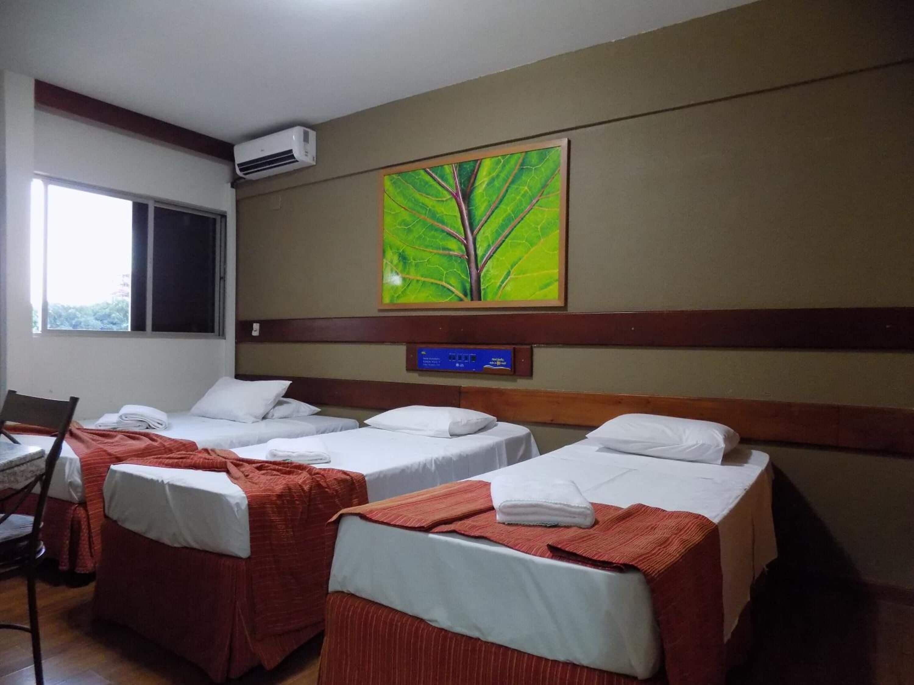 minibar, desk, soundproofing, free wifi