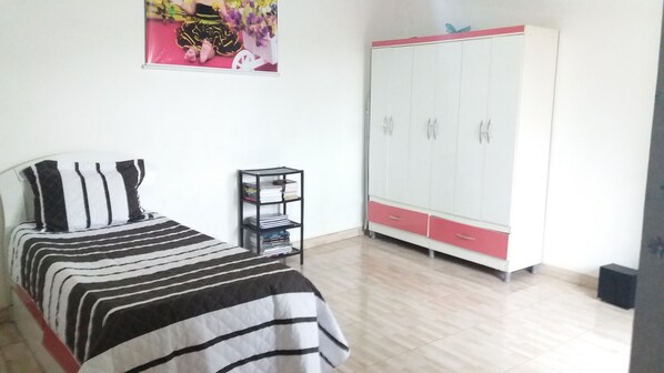Hus Comfort - 3 sovrum | 3 sovrum, strykjärn/strykbräda och gratis wi-fi