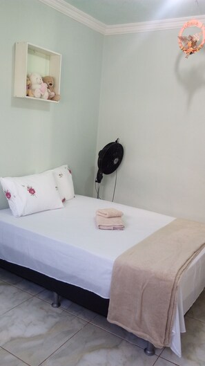 Comfort House, 3 Bedrooms | 3 bedrooms, iron/ironing board, free WiFi