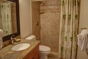 Shower, hair dryer, towels - Second Floor Oceanview with Gorgeous Sunsets (Kihei)