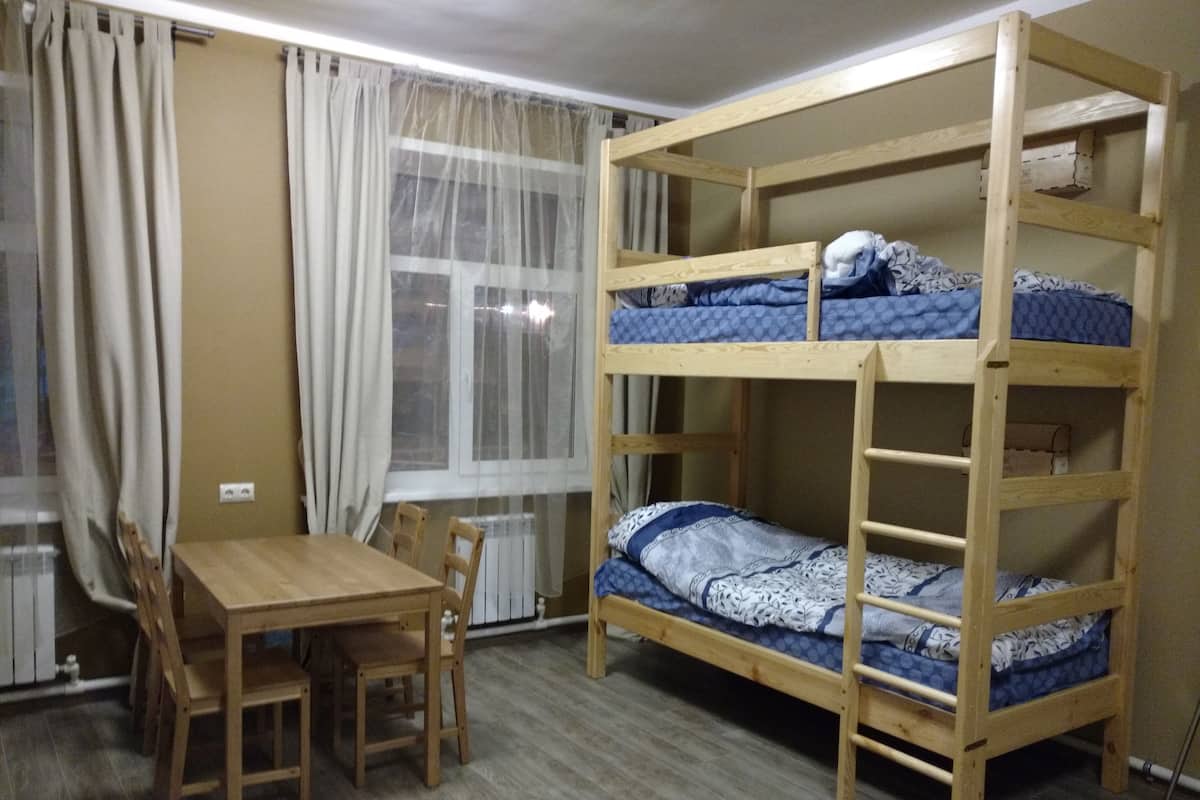 Shared Dormitory, Men only (8 beds)