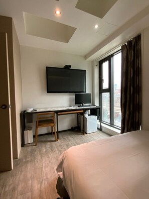 Standard Double Room, Non Smoking | Free WiFi, bed sheets - 31 Page (Seoul)