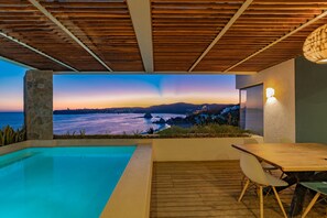 Pool - Beachfront Penthouse W/ Amazing Views (Huatulco)
