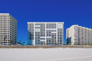 Exterior - Lovely 3BR Gulf Front Condo - Pelican Pointe 1404 (Orange Beach)