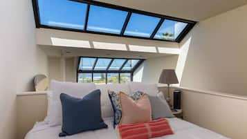 3 soverom, skrivebord, strykejern/-brett og wi-fi