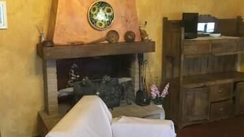 Minibar, bureau, lits pliants/supplémentaires, Wi-Fi gratuit