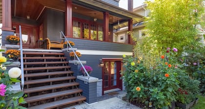 Beautiful, cozy & very clean 3BR in Posh Kitsilano, a must!