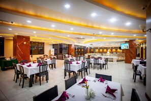 Restaurant - Gold Crest Hotel - Mwanza (Mwanza)