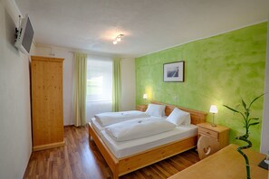 Economy Double Room, Mountain View