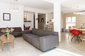 Executive Penthouse, 3 Bedrooms, Terrace | Living area | Smart TV - Penthouse & Terrace near Hilton by FeelHome (Tel Aviv)