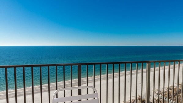Property grounds - Beautiful 1BD Gulf Front Condo - Phoenix V 1207 (Orange Beach)