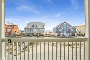 Interior - Reduced Rate! Pelican View *Pet-Friendly, 2 Pools* (Gulf Shores)