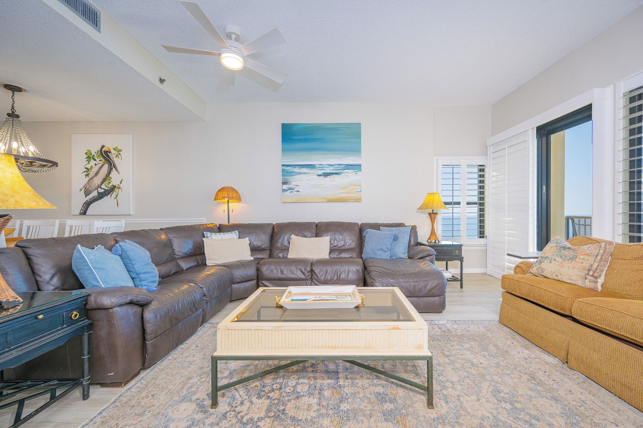 Flat-screen TV, fireplace