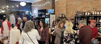 NEWPORT INN #1 - NO CLEANING FEES!! FREE PARKING!! WALK TO GAMES AND CONCERTS!!