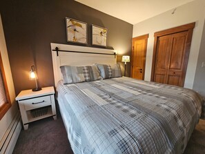2 bedrooms, iron/ironing board, internet, bed sheets - Copper One 4th Floor—New Carpet, New Furniture, 2 King Beds (Copper Mountain)