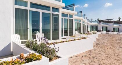 Oceanfront Villa Amor