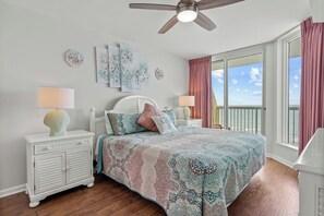 3 bedrooms, iron/ironing board, WiFi, bed sheets - Recently Updated, Wonderful Oceanfront Views + Free Attraction Tickets! (North Myrtle Beach)