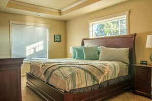 4 bedrooms, free WiFi, bed sheets