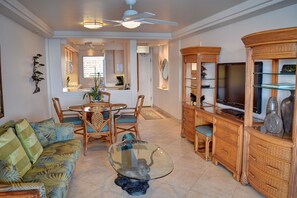 TV - Magnificent Oceanfront Condo at the Royal Mauian (Kihei)