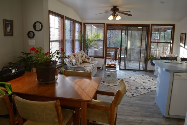 Interior - Book Early for Race Season, Close to Everything W/ extra parking (Hot Springs)