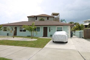 Exterior - Beach, sun and fun on island time in Ft. Pierce (Ft. Pierce)