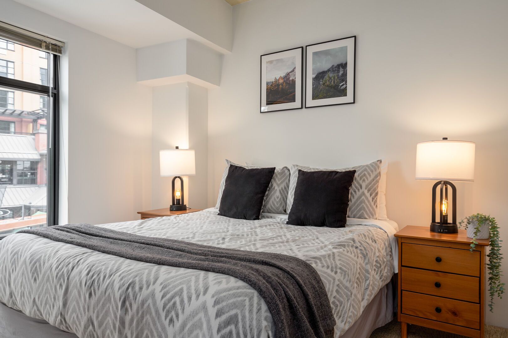 1 chambre, fer et planche à repasser, Wi-Fi gratuit, draps fournis
