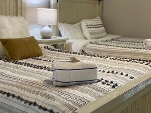 1 chambre, fer et planche à repasser, Wi-Fi gratuit, draps fournis