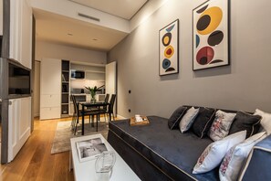 TV - Amazing Suite Piazza Venezia - Int. 8 (Roma)