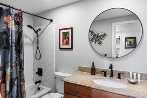 Hair dryer, towels - Single story Canyon Sands condo in South PS w/ Tennis Courts - Canyon Sands  Bea (Palm Springs)