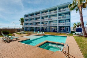 Unclassified image, 5 of 31, button