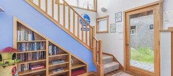 Gull's Nest #164 - Adorable newer cabin with upgraded amenities right next to beach!