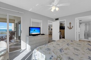 2 bedrooms, internet, bed sheets