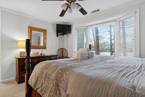 2 makuuhuonetta, silitysrauta/-lauta, internet, vuodevaatteet